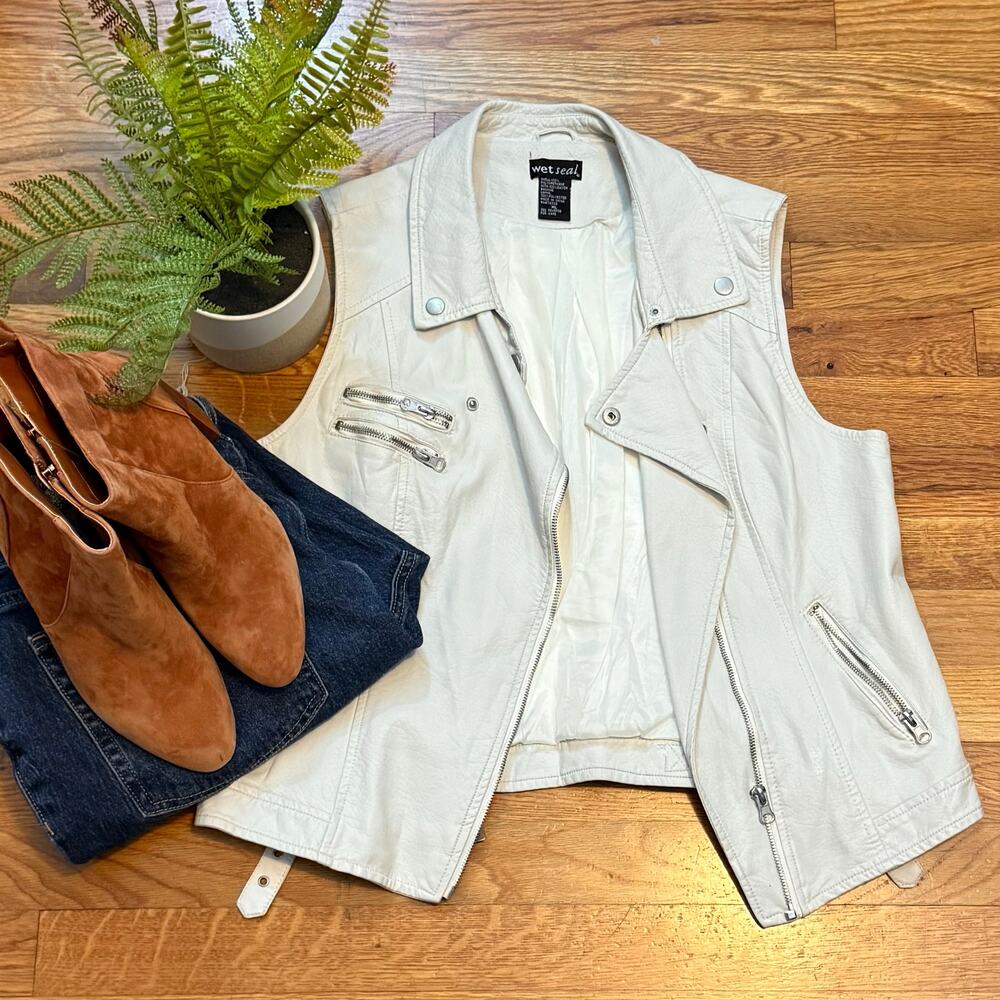 Wet Seal Juniors XL Off White Pleather Faux Leather Moto Jacket Retro Biker Zip